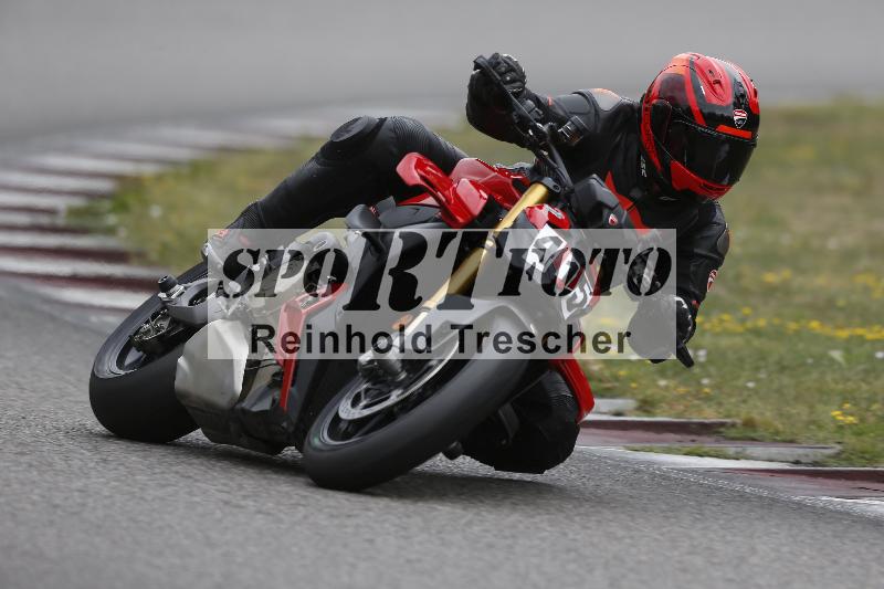 /37 09.08.2026  Pluess Motosport ADR/Freies Fahren/415